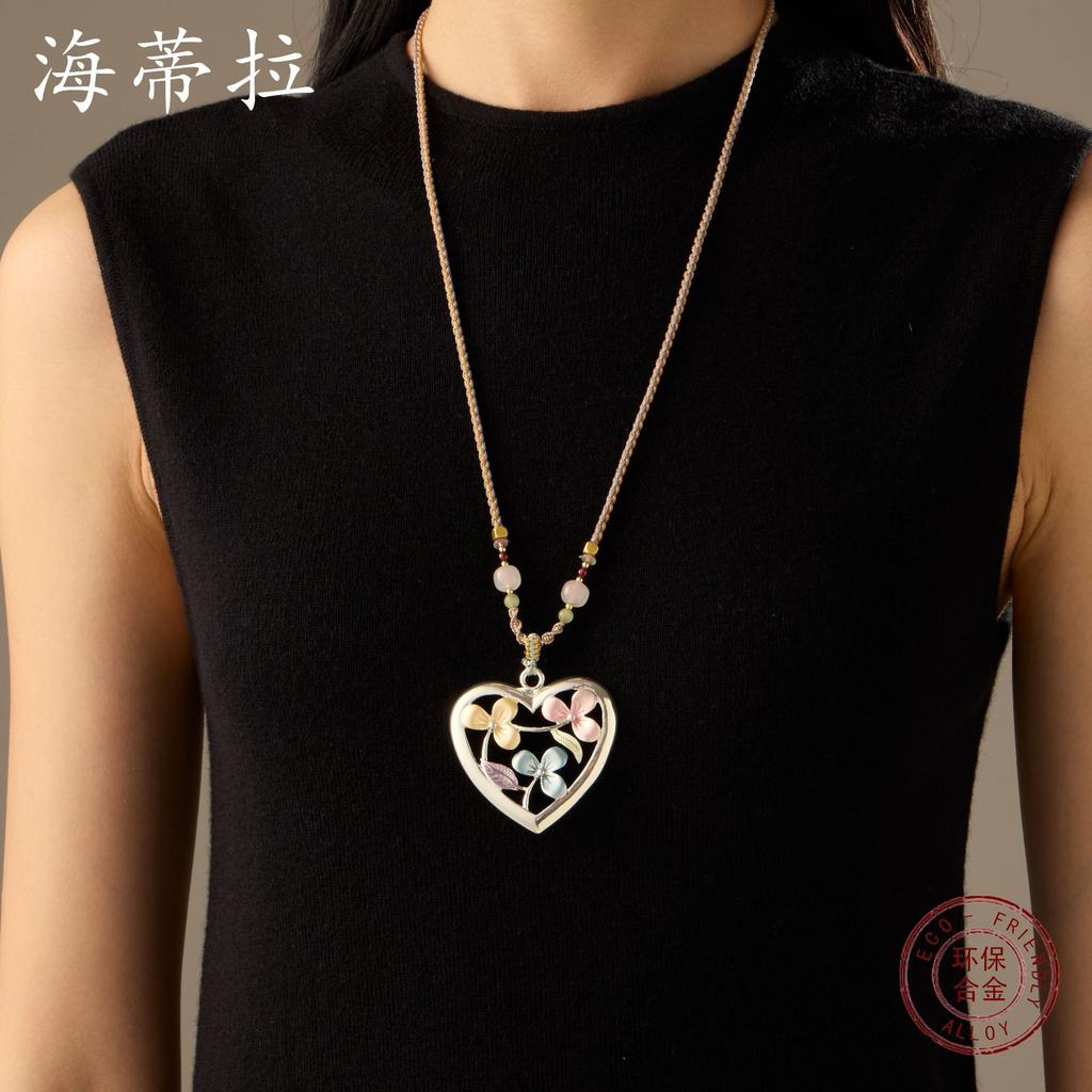 Новое тонкое покрытие, ажурный кулон в виде маленького цветка цвета любви, длинное женское ожерелье из плетеного шнура с натуральным кристаллом