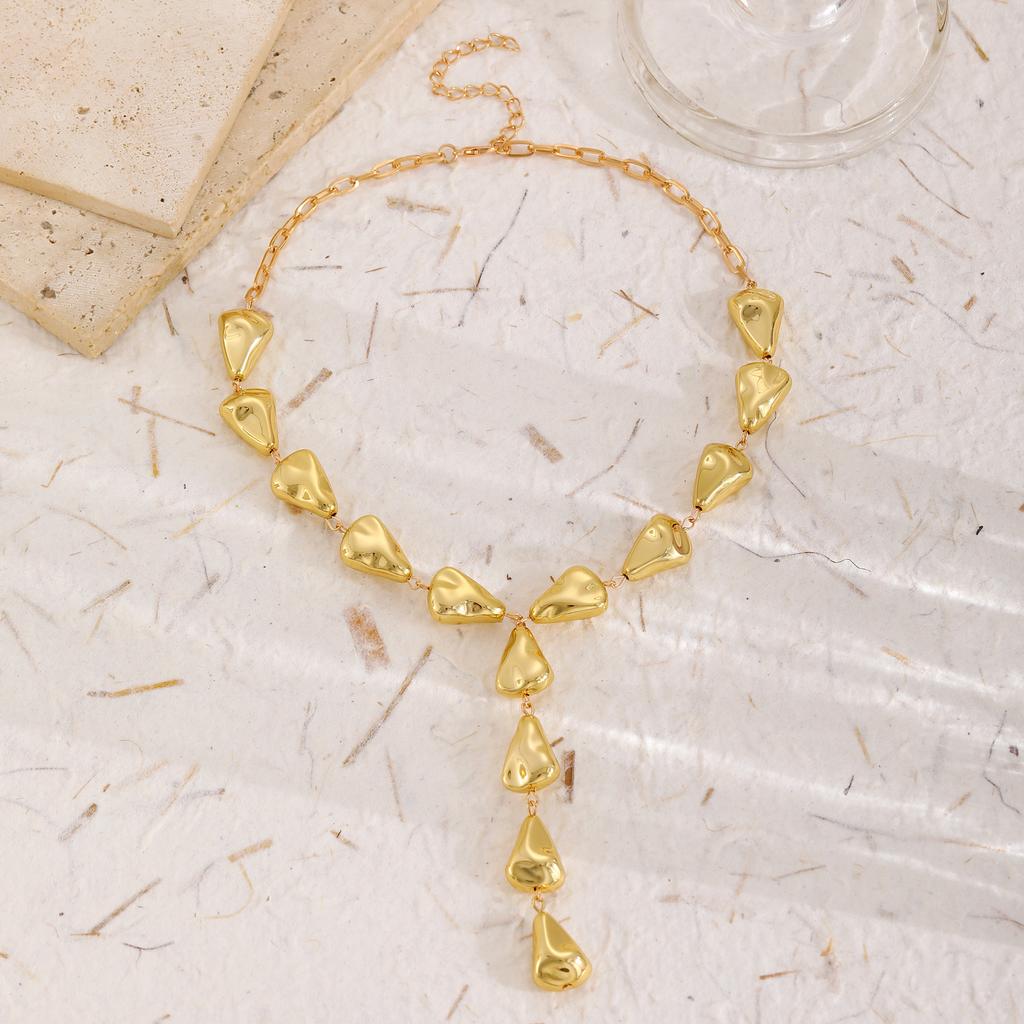 Punk Baroque Metal Water Drop Pendent Y Shaped Necklace for Women Long Tassel Necklaces Neck Jewelry Party Gift