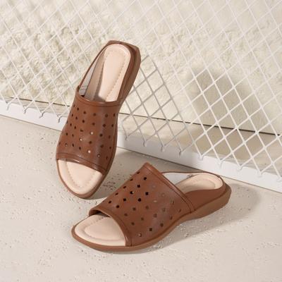 Кожаные прохладные тапочки женские летние ретро полые мягкая подошва удобные с открытым носком повседневные тапочки