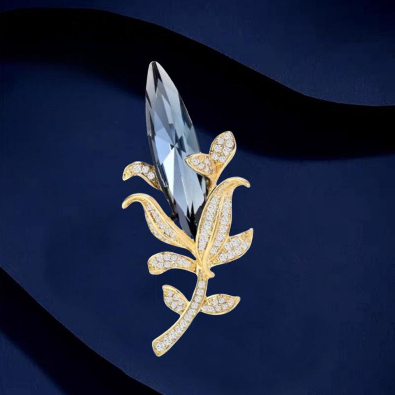 Badge Luxury High-End Simple Blue Crystal Brooch Men'S And Women'S High-End Suit Corsage Zircon Pin