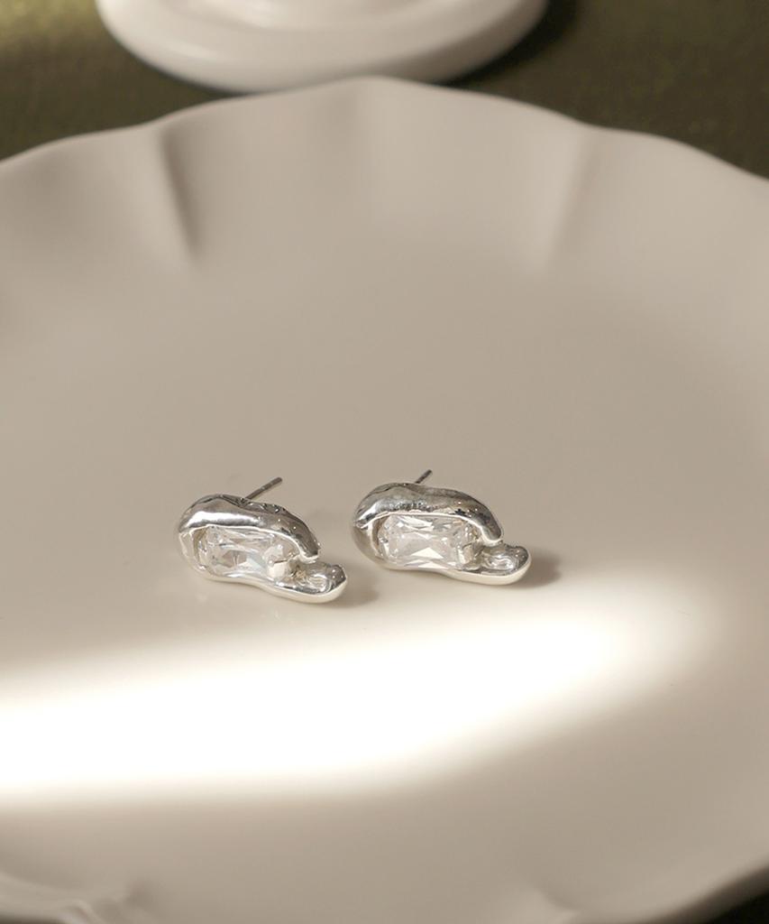 Reindeer Eclat Earring 10