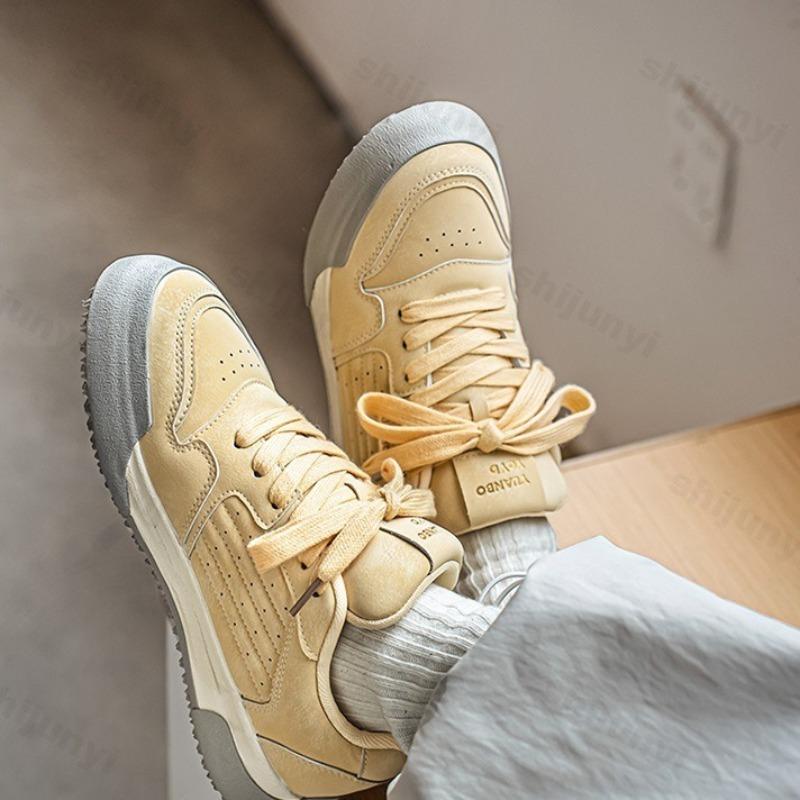 Модная мужская спортивная повседневная обувь 2025 Новая весенняя модная тенденция Удобная универсальная обувь на толстой подошве Низкие кроссовки с массивной подошвой и нескользящей подошвой