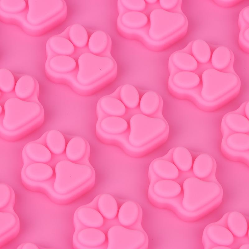 1Pc 69Cavity Silicone Dog Cat Paw Print Treat Molds Mini Gummy Candy Molds