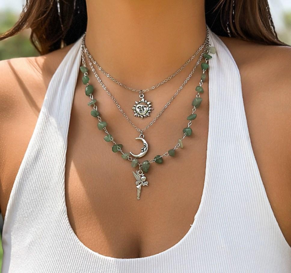 Pendant Necklace Sun Star Charms - Vintage Alloy Beaded Chain Layering for Everyday with Crescent Moon Boho-Chic 3Pcs/Set Fashion Jewelry Accessory