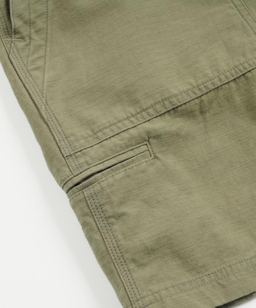 FRIZMWORKS Backsatin Essential Fatigue Shorts _ Khaki Beige