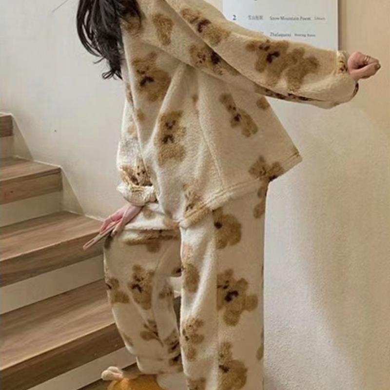 Фланелевые пижамы с медведем, женские корейские милые бархатные пижамы для девочек, бархатные зимние теплые брючные костюмы с длинными рукавами для домашнего обслуживания
