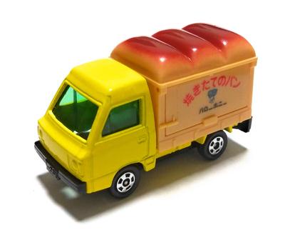 Пекарня Tomica Subaru Sambar High Roof 010