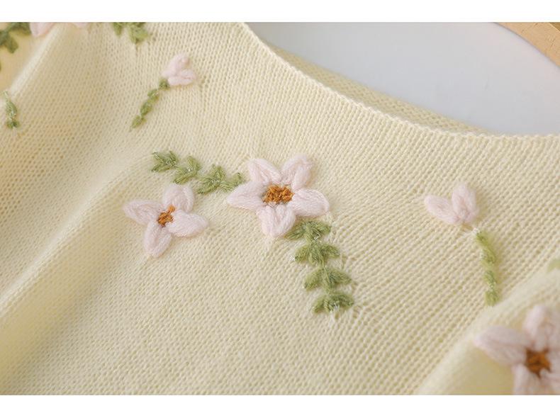 2026 Autumn/Winter Women's Embroidered Floral Wool One-Shoulder Sweater Top