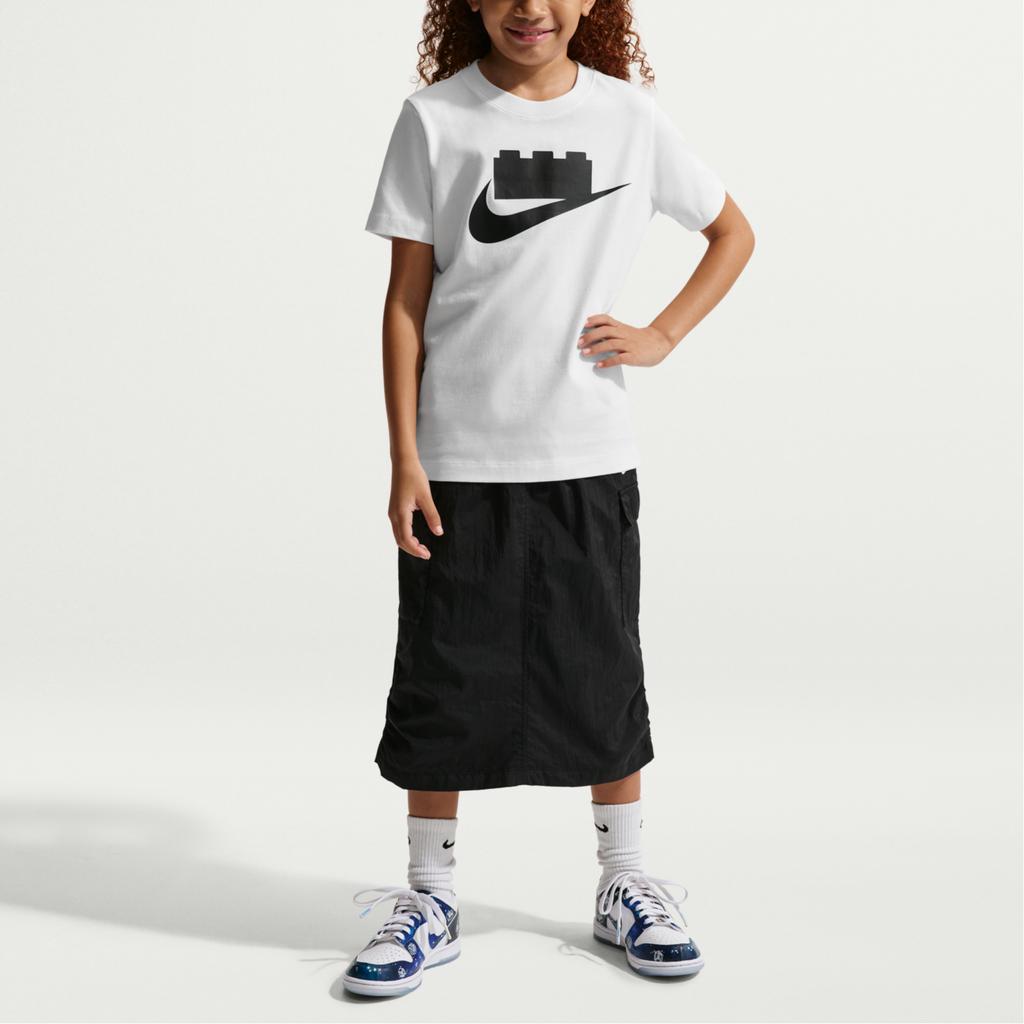 Nike X LEGO Футболки для детей с круглым вырезом Средние II5198-100