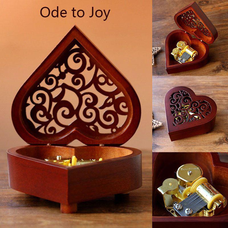 Очаровательная прямоугольная музыкальная шкатулка из дерева с резьбой в виде сердца, заводная, с мелодичными мелодиями