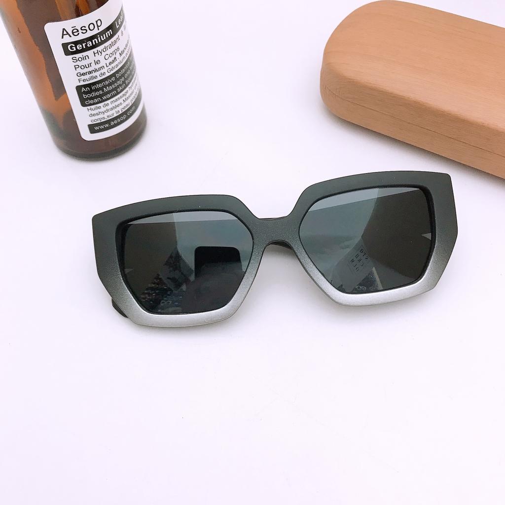 Детская ретро-коробка Wind, супер крутые солнцезащитные очки с постепенным изменением цвета, модные уличные солнцезащитные очки для мальчиков и девочек