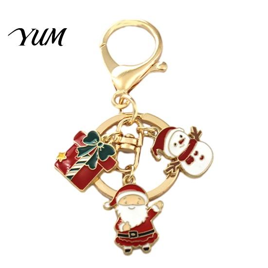 Christmas Party Supplies Santa Tree Snowman Keychain, Golden Plated Zinc Alloy Holiday Bag Charms Handbags Decorative Accessory with Lobster