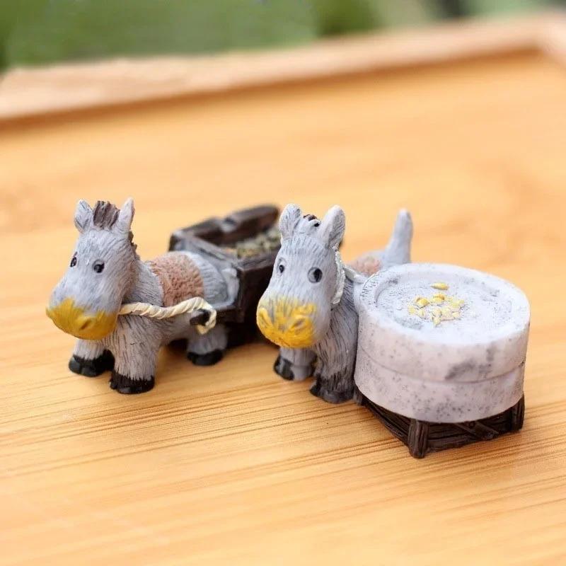 Mini Craft Micro Landscaping Decor Donkey Pull Board Cars Stone Mill Miniature Fairy Garden Home Decoration DIY Accessories