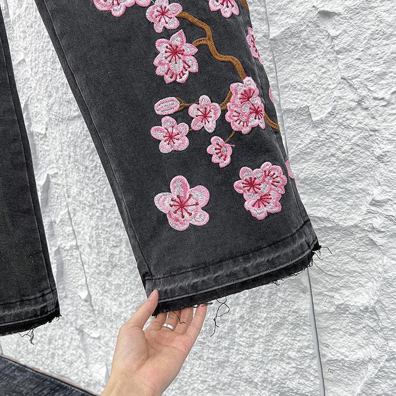 Streetwear Gothic Cherry Blossom Embroidered Jeans Y2K Clothing Men Women Hip Hop Vintage Baggy Jeans Low Rise Wide Leg Trousers