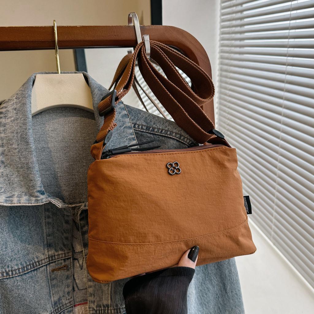 Stylish Vintage Canvas Shoulder Bag Unisex Design Lightweight Waterproof Crossbody