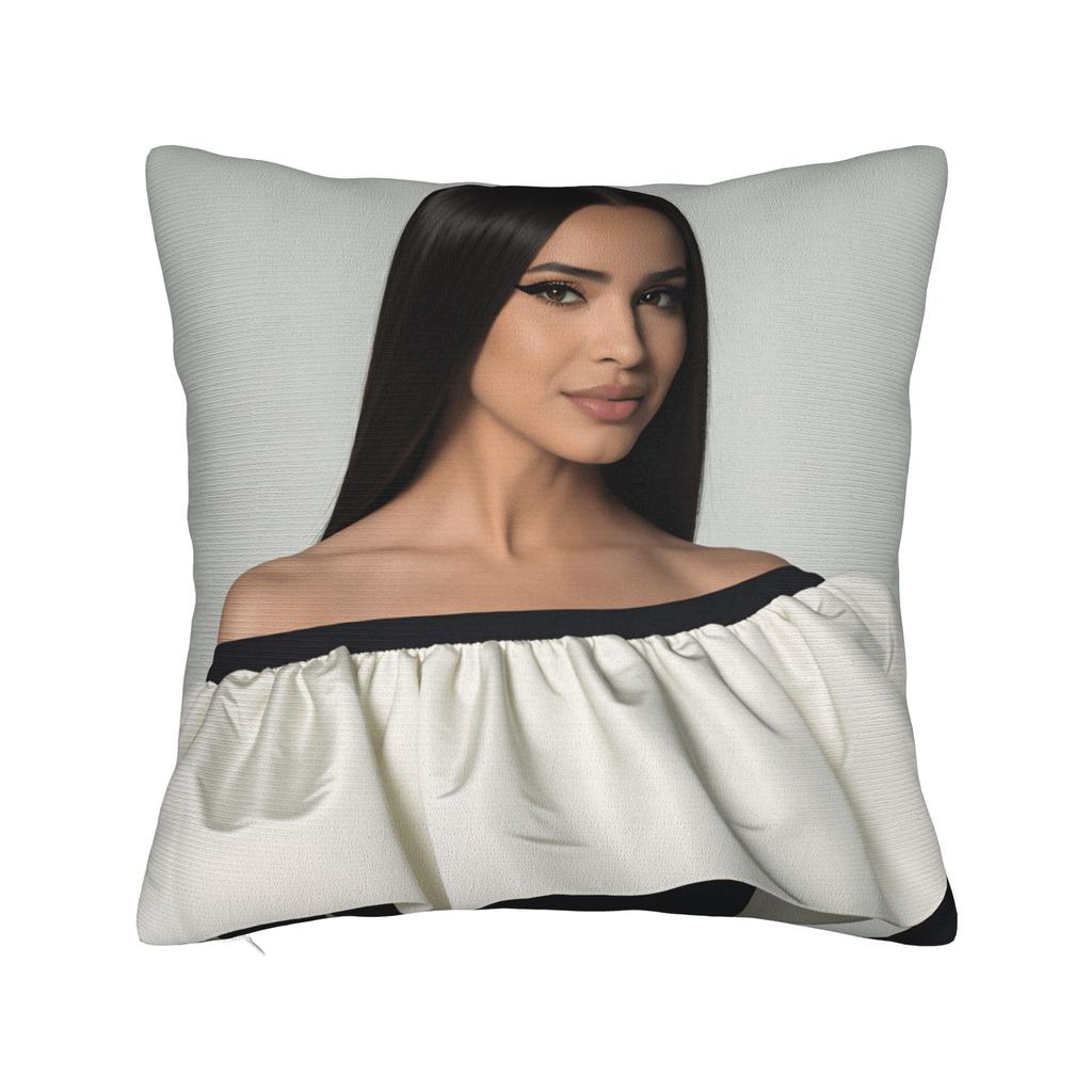 Actor S-Sofia C-Carson Pillow Cover Novelty Pillow Case For Living Room Chair Soft Cushion Cover Birthday Present