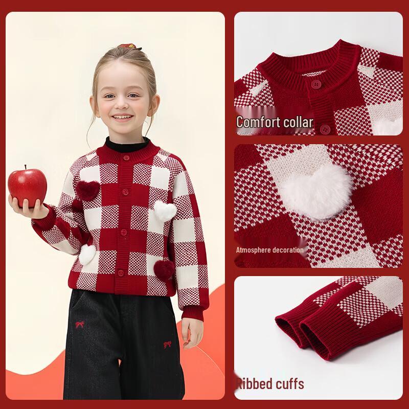 Девочковый ретро-свитер в красную клетку с декором в виде сердца и помпона