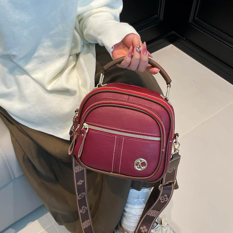 Модная и повседневная женская сумка кроссбоди на одно плечо, маленькая квадратная сумка для женщин для ношения в руке