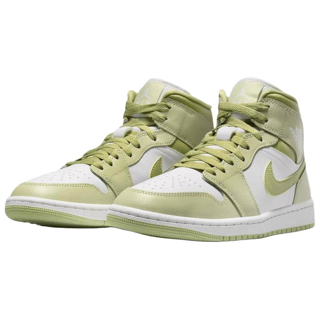 Jordan Air Jordan 1 Mid top Vintage Basketball Shoes Women's White Green BQ6472-302