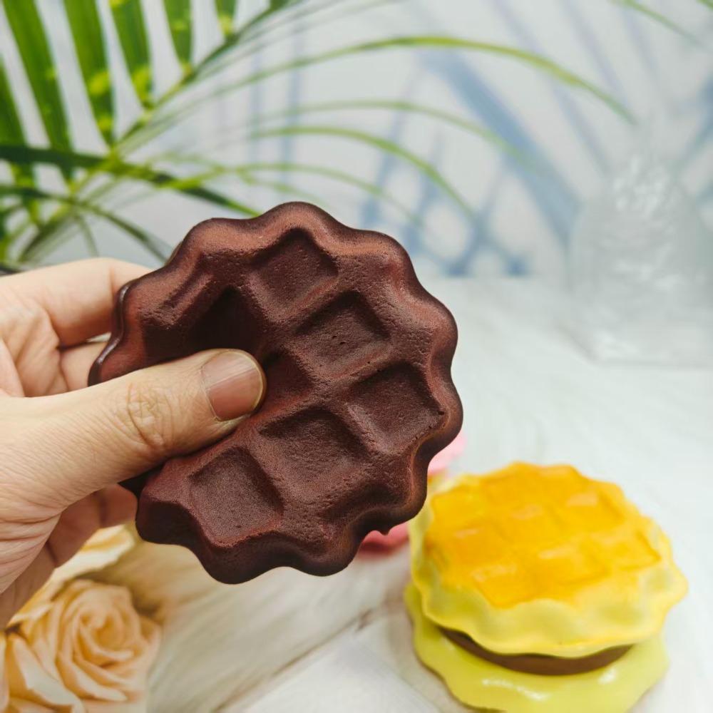 Сквиш-игрушка в виде многослойного сэндвич-торта, мягкая, для снятия стресса, медленно восстанавливающая форму, сенсорная, для fidget-игр, подарки при тревожности для детей и взрослых