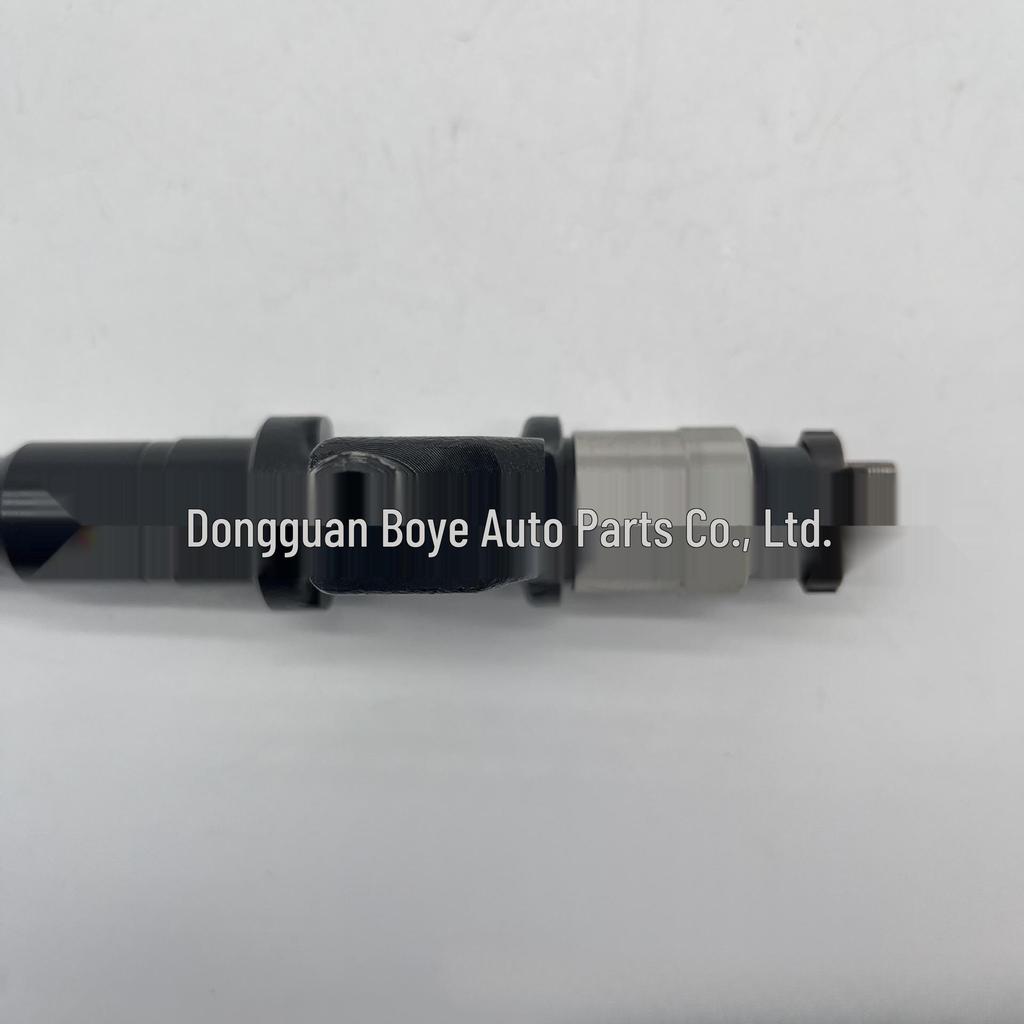 High-Pressure Common Rail Injector for 6WG1/6WF1 (Part No: 295050-0151/8-97622719-2)
