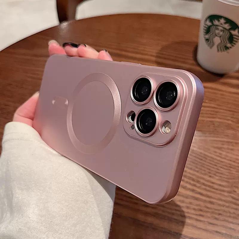 Для Магнитный Матовый Мягкий Силиконовый Чехол Для Для Iphone16 1 14 13 12 11 Pro Max Стеклянная Линза Беспроводная Зарядка Задняя Крышка