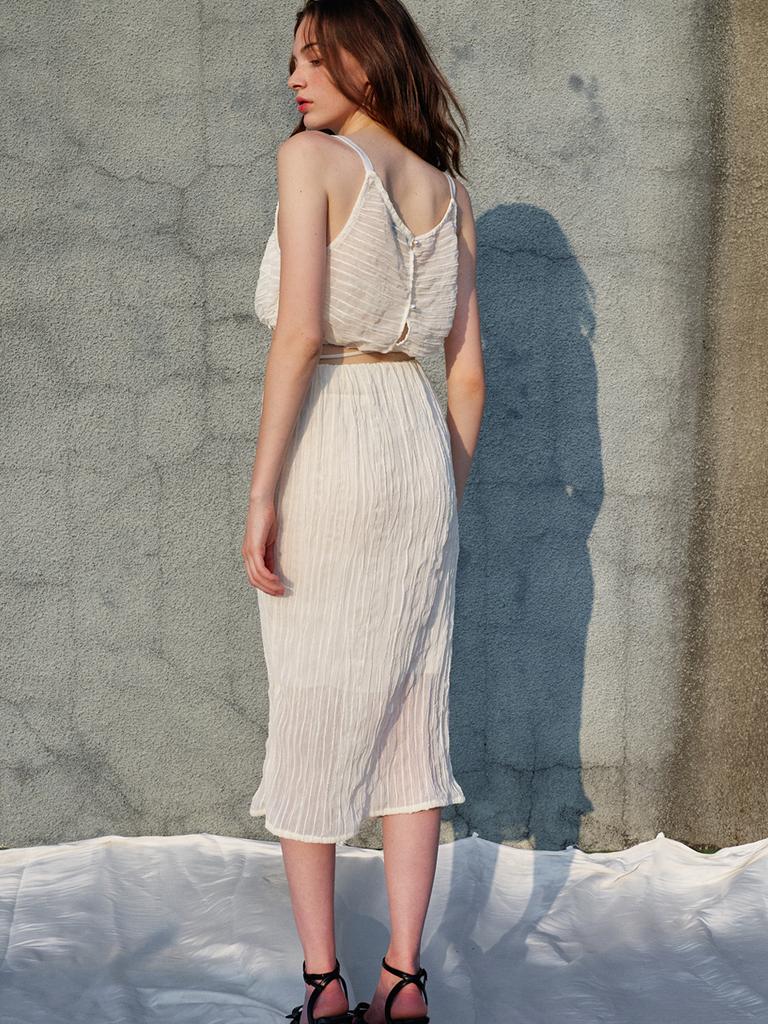 SORRY, TOO MUCH LOVE Lofty Pleats Chiffon Two-Piece Dress_Cream