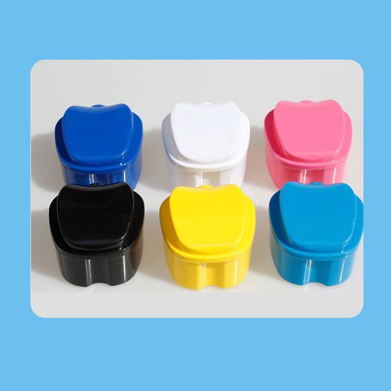 Классический держатель для зубных протезов из ПП Компактный дизайн Для хранения протезов и использования в поездках