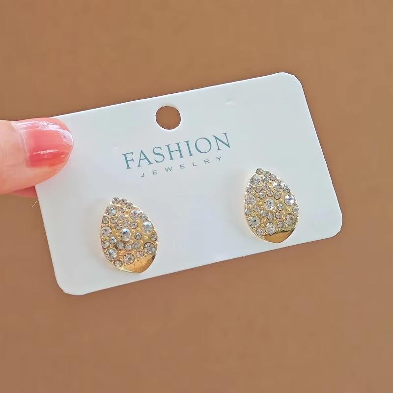 Новые серьги-гвоздики в форме капли воды из сплава со стразами для женщин, простые украшения для ушей