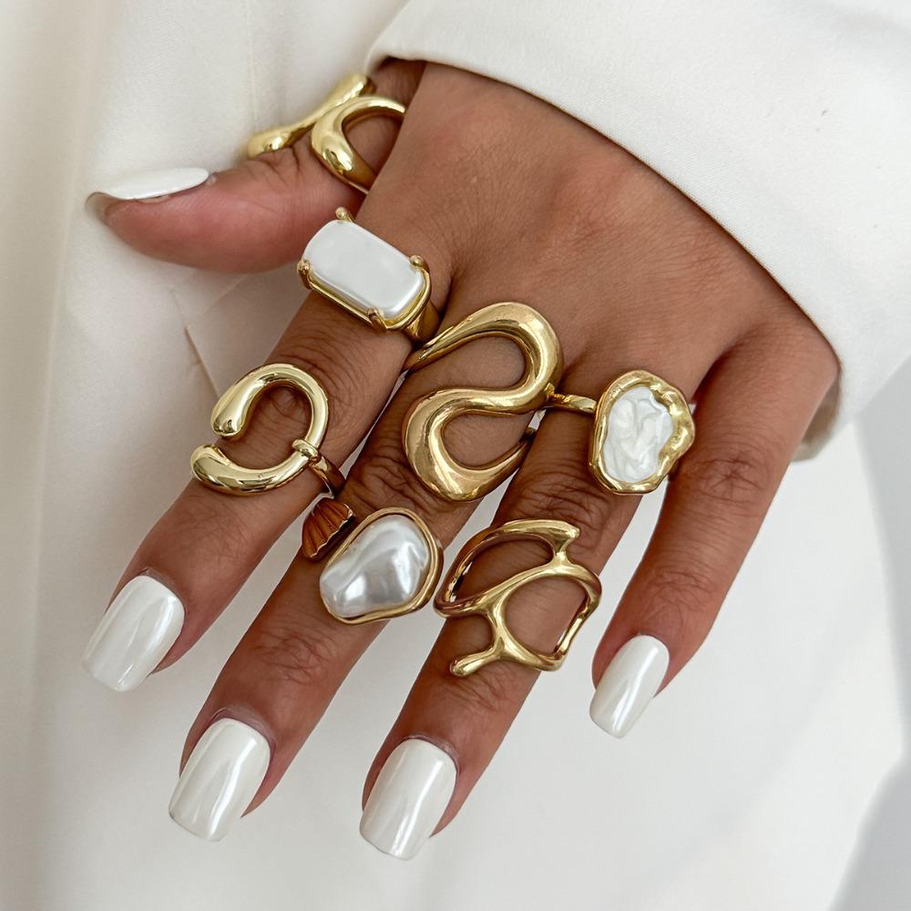 7pcs Set Exaggerated Trendy Irregular Geometric Glossy Metal Inlaid Baroque Imitation Pearl Opening Ring for Women Jewelry Sets