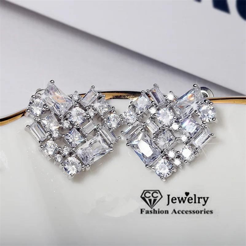 CC Heart Stud Earrings For Women 925 Silver Needle White Zirconia Wedding Fine Jewelry Romantic Bridal Accessory CCE739