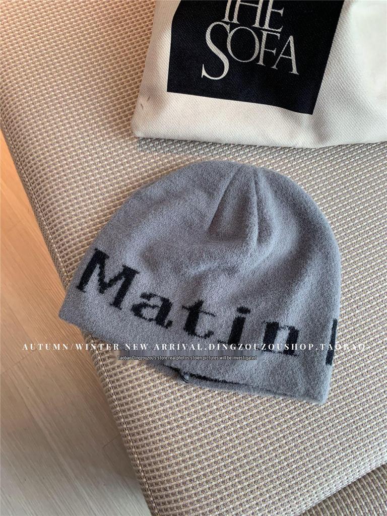 «Модные вязаные шапки унисекс 2024 года»: Теплая, универсальная шерстяная куртка на осень/зиму с ушами и стильным дизайном.