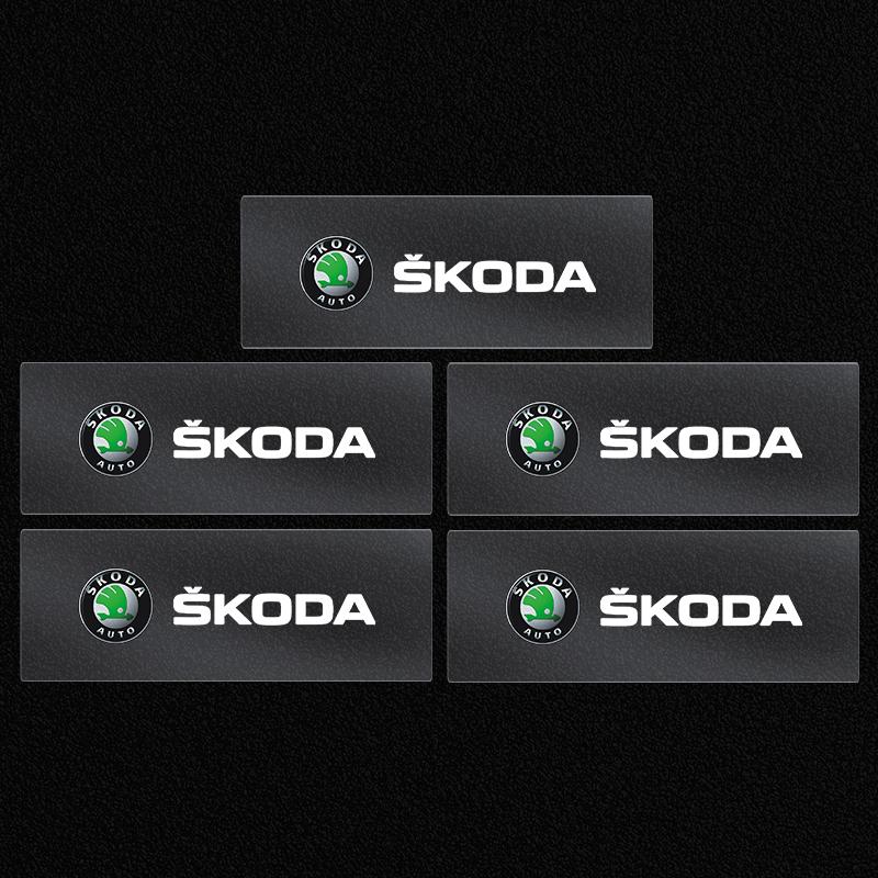 1/5/10Pc Car Interior Random Stickers Car Steering Wheel Emblem Styling for Skoda Fabia Kodiaq Kamiq Superb Yeti Octavia Enyaq Rapid Karoq Derivati