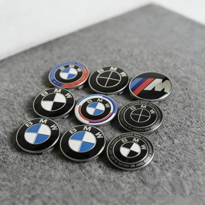 Для 1 W E82 82MM 74MM Передняя эмблема капота Задний значок багажника логотип Для BMW E46 E90 F30 F10 F20 G20 E87 E60 E63 F01 F02 G14 E83 Автомобильные аксессуары