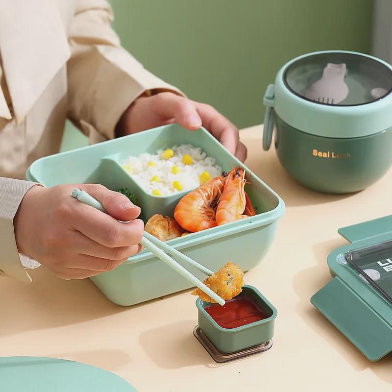 Portable Japanese Single-Layer Lunch Box - Microwave Safe, Sealed, with Compartments for Students or Salads