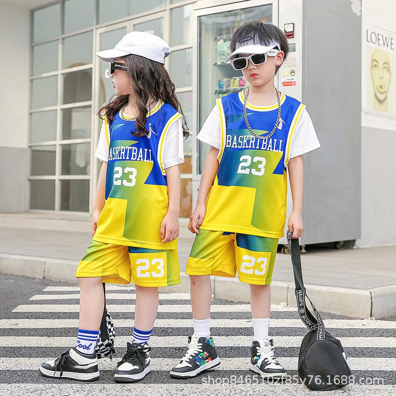 Wholesale of children's basketball clothes for boys and girls Printed kindergarten primary school students No. 24 jersey Light board performance