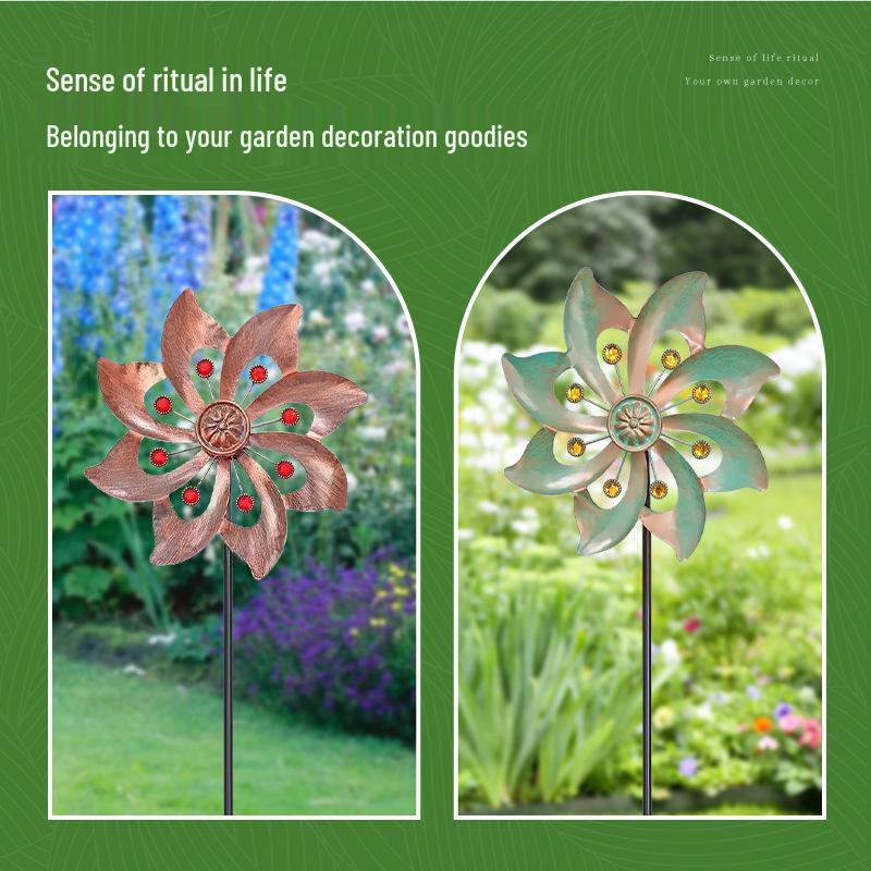 Outdoor Metal Windmill Ornament for Garden and Courtyard Decor