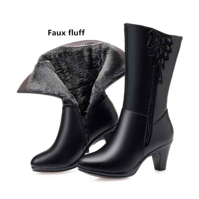 Женские зимние сапоги