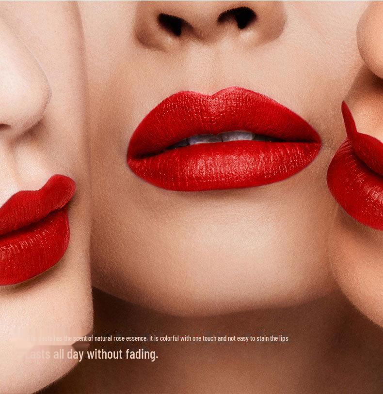 Губная помада Romantz/Yamizi Genuine Rose Black — стойкая, не выцветает, не оставляет пятен.