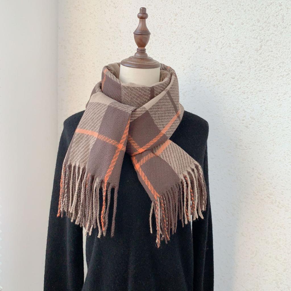 Зимняя новая высококачественная имитация кашемира с крупной сеткой, универсальная теплая толстая студенческая шаль для женщин 2024 года