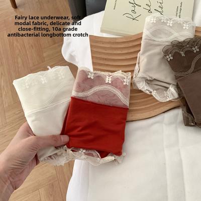 Женские весенне-осенние кружевные трусики 10A антибактериальные с удлиненной ластовицей и средней посадкой