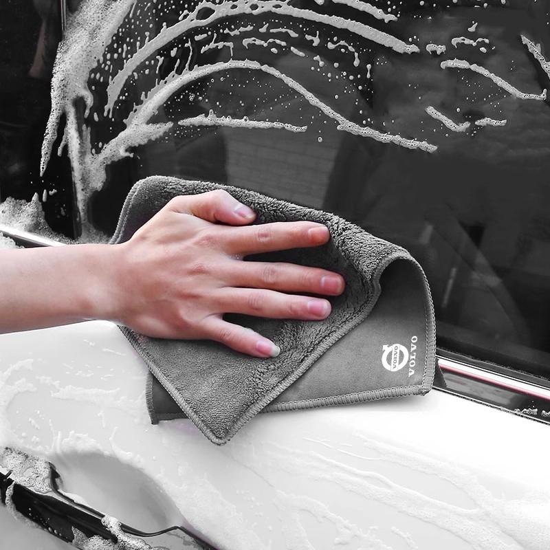 Car Interior Cleaning Soft Brush With Car Wash Towel Rag Cloth For Volvo ES90 EC40 EX40 EM90 XC90 V90 V60 XC60 V40 S80 Keychain