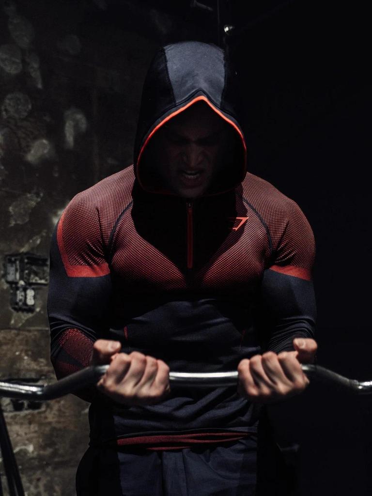 Мужская фитнес-футболка с длинным рукавом и капюшоном GYMSHARK Onyx с высокой эластичностью
