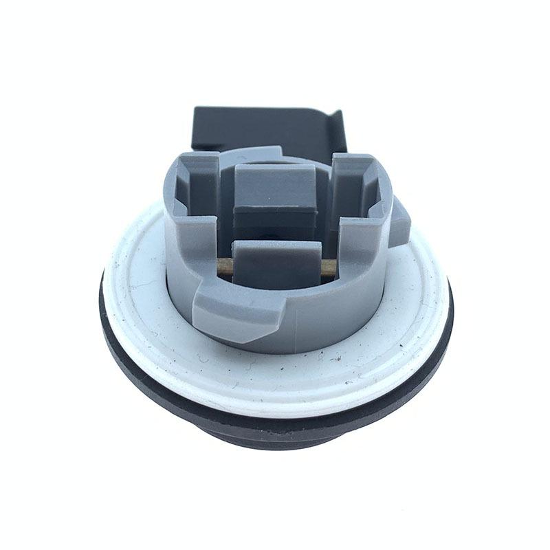 68226719AA совместим с патроном лампы заднего фонаря грузовиков Dodge Ram (Модели 2009-2022 гг.).