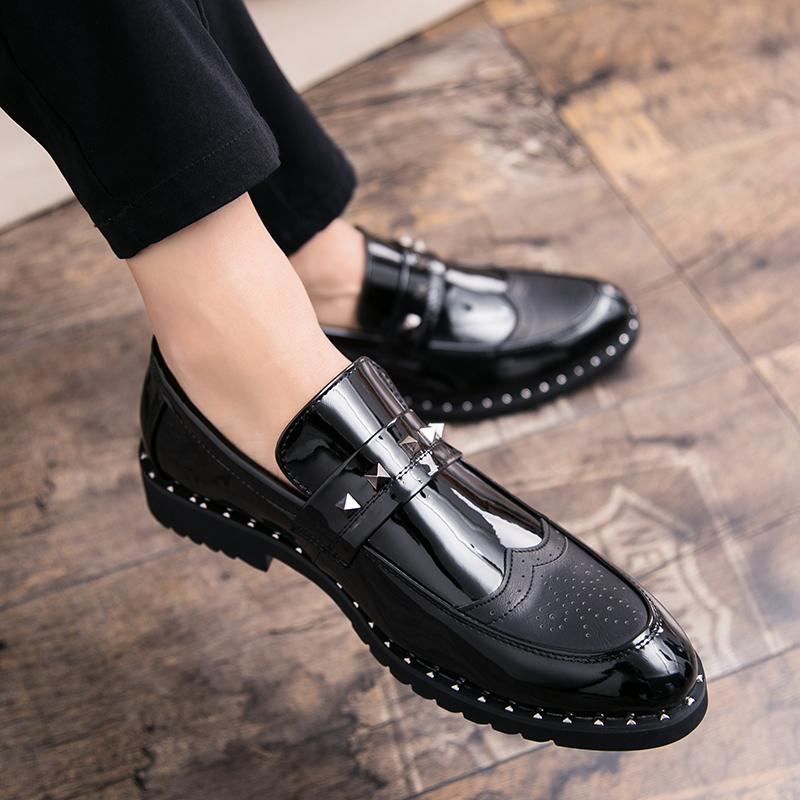 New Arrival Male Loafers Handmade Slip On Flats Comfy Driving Shoes with Tassel Dress Shoes Men Business Casual Shoes