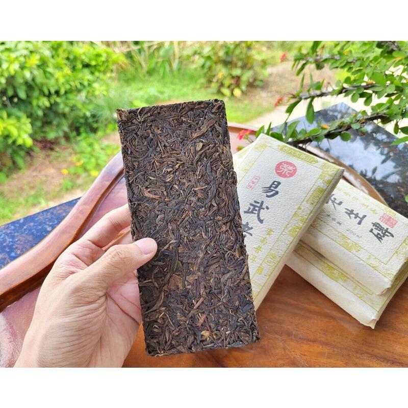 200 г YunNan Pu'er Old Tea Brick Чай Иу Старый сырой чай Выдержанный Pu'er Raw Tea Brick