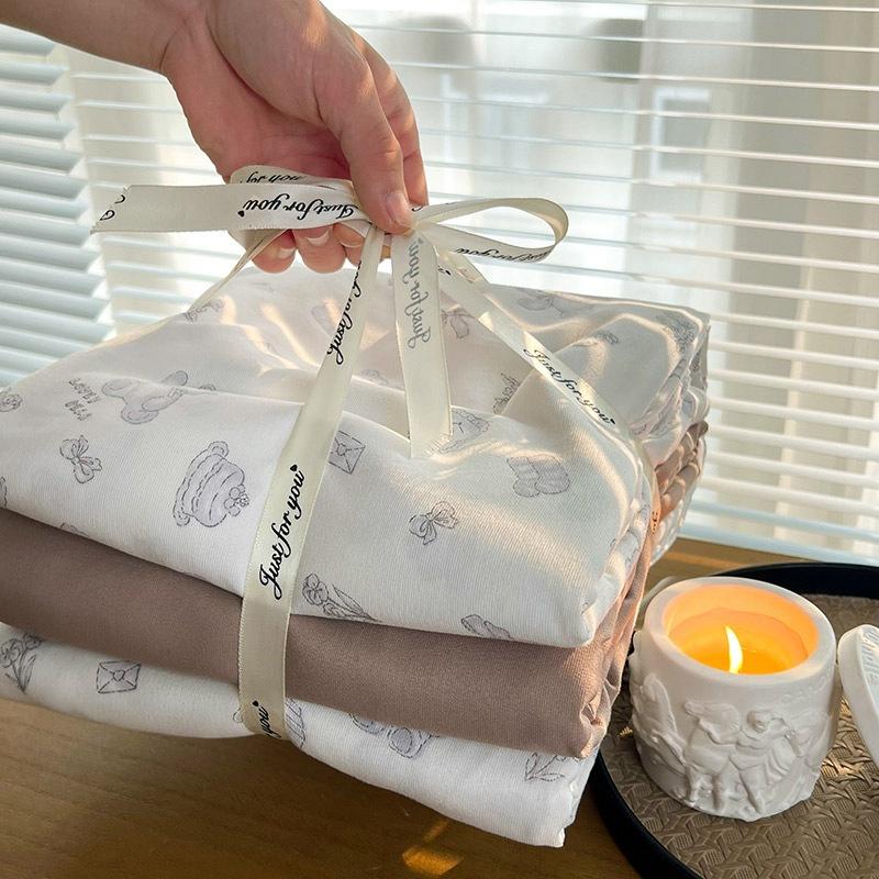 Комплект из 4 предметов из трикотажного хлопка класса А, мытой двойной пряжи, с небольшим цветочным узором, чулочно-носочный стиль