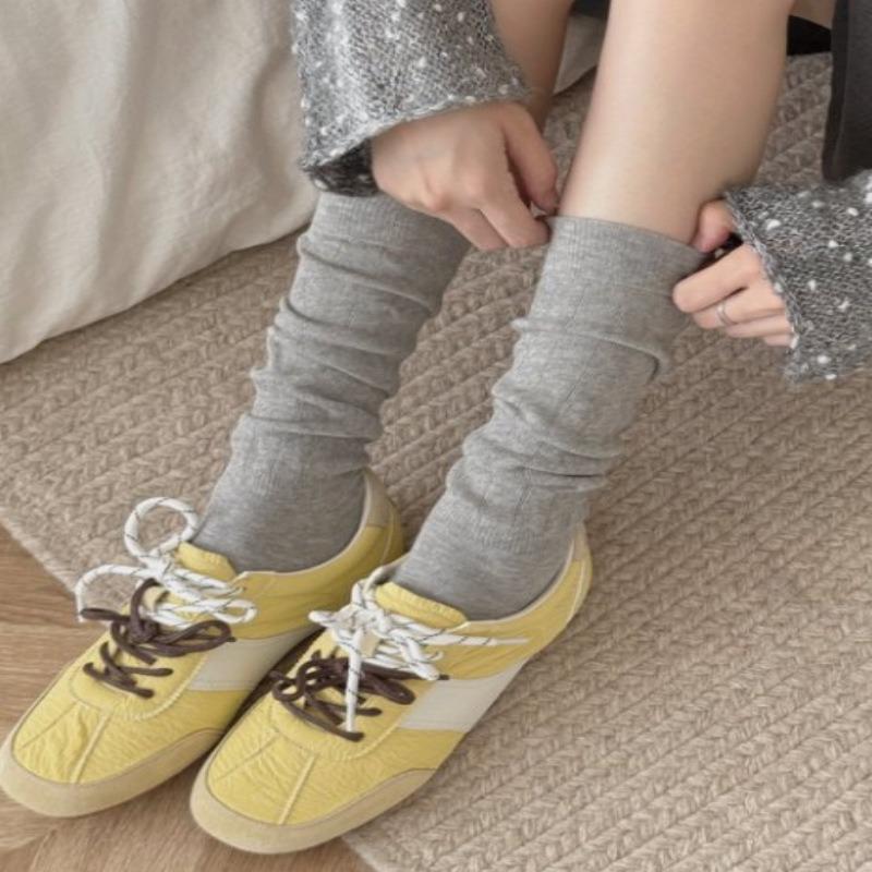 Trendy Ballet-style Solid-color Calf Socks, High Thigh-high Socks for Slimming, Striped Pressure Socks Paired with Skirts, Pile Socks