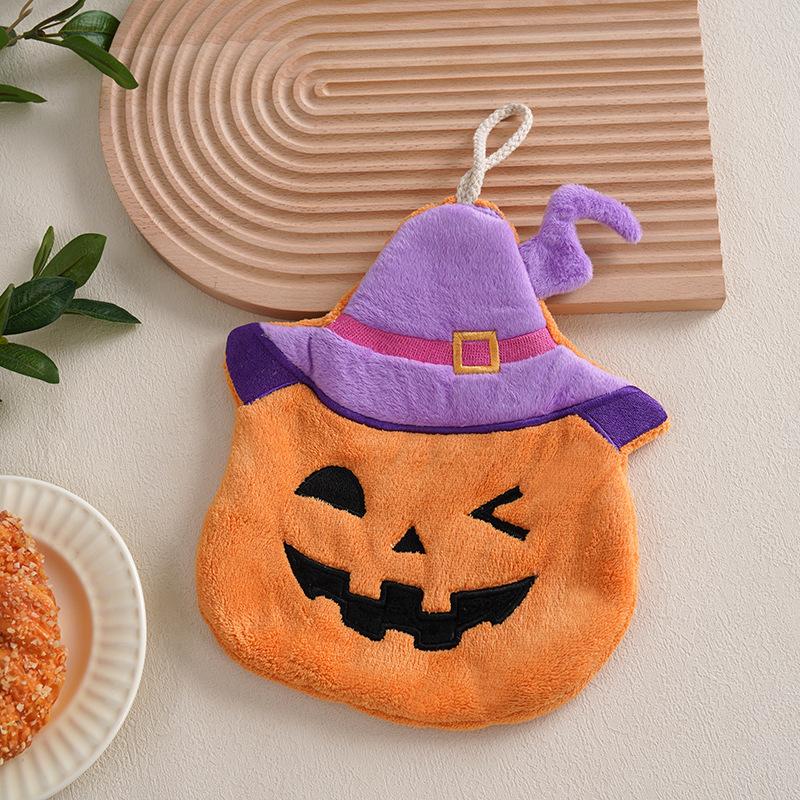 Cute Halloween Pumpkin Coral Velvet Kids Hand Towels Water-absorbing Quick-dry Towels Hanging for Kitchen Bathroom Holiday Gift