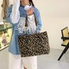 Large Capacity Leopard Print Bag Women's Autumn New Versatile Retro Canvas Tote Bag Commuter Shoulder Bag